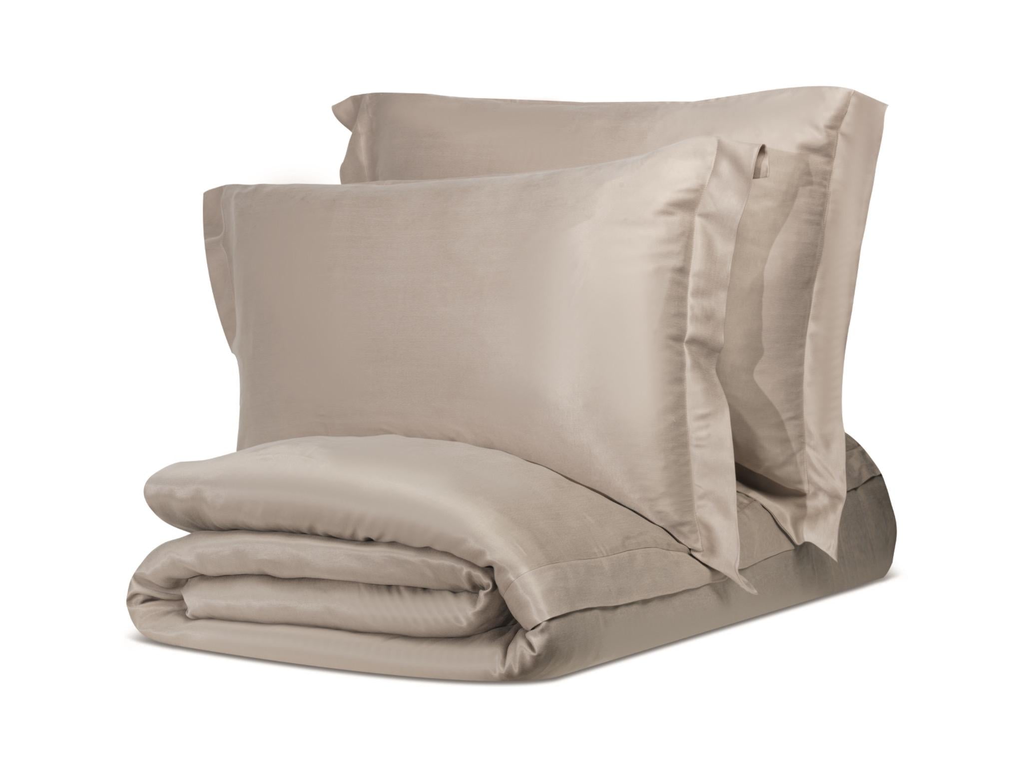 %100 Vegan Silk Duvet Cover and Pillowcase Set
