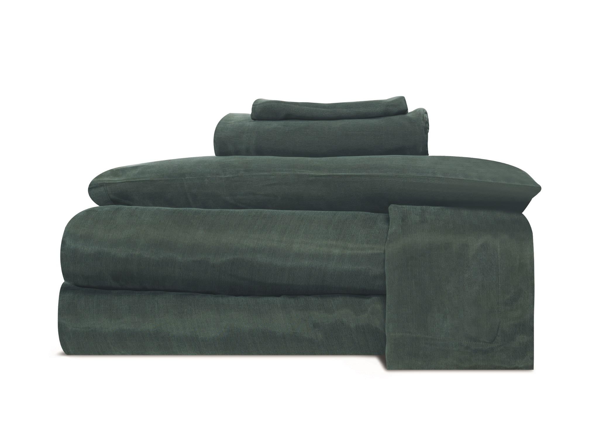 100% Vegan Silk Bed Set