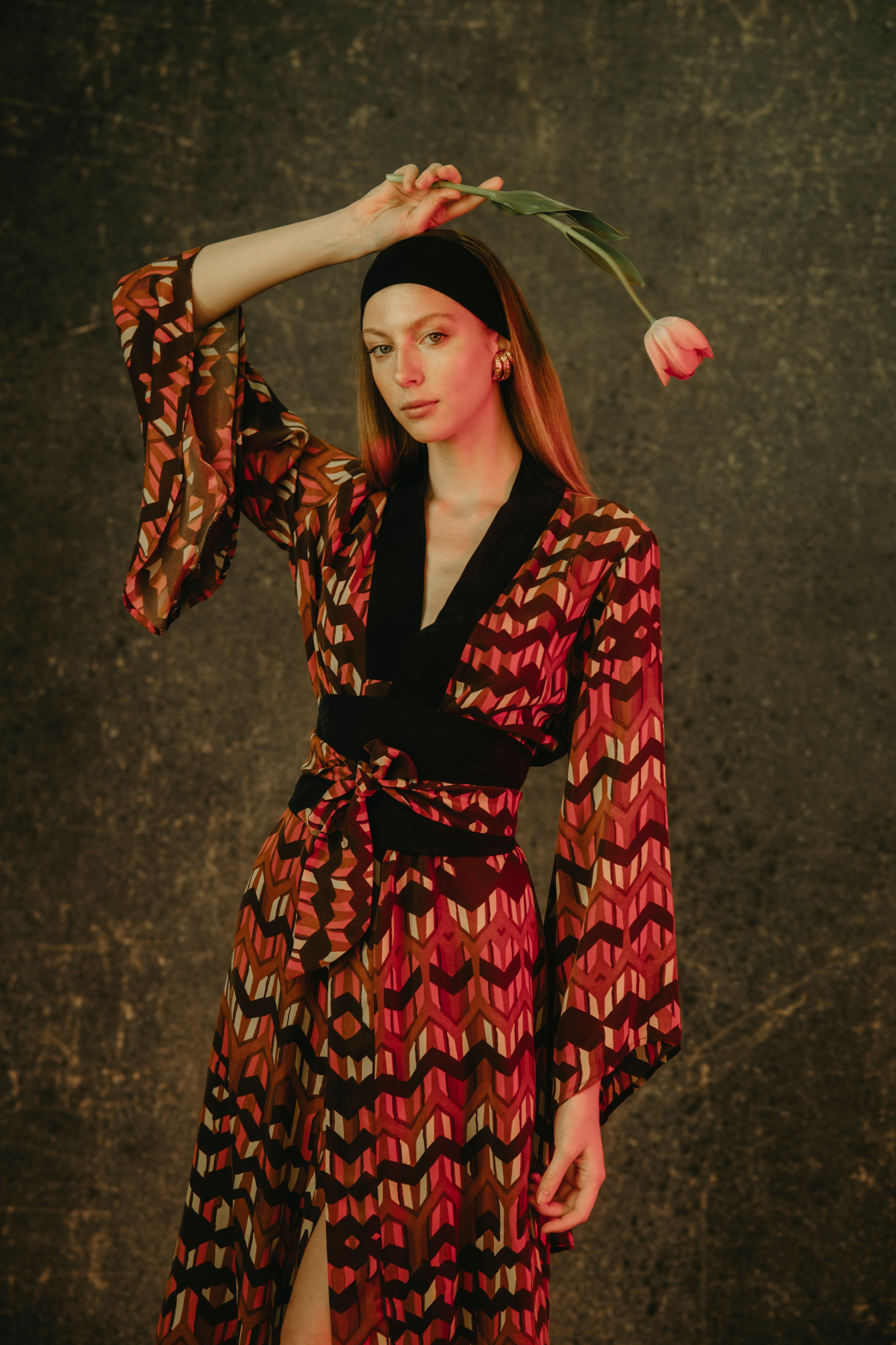 LIZA % 100 Vegan Silk Printed Kimono