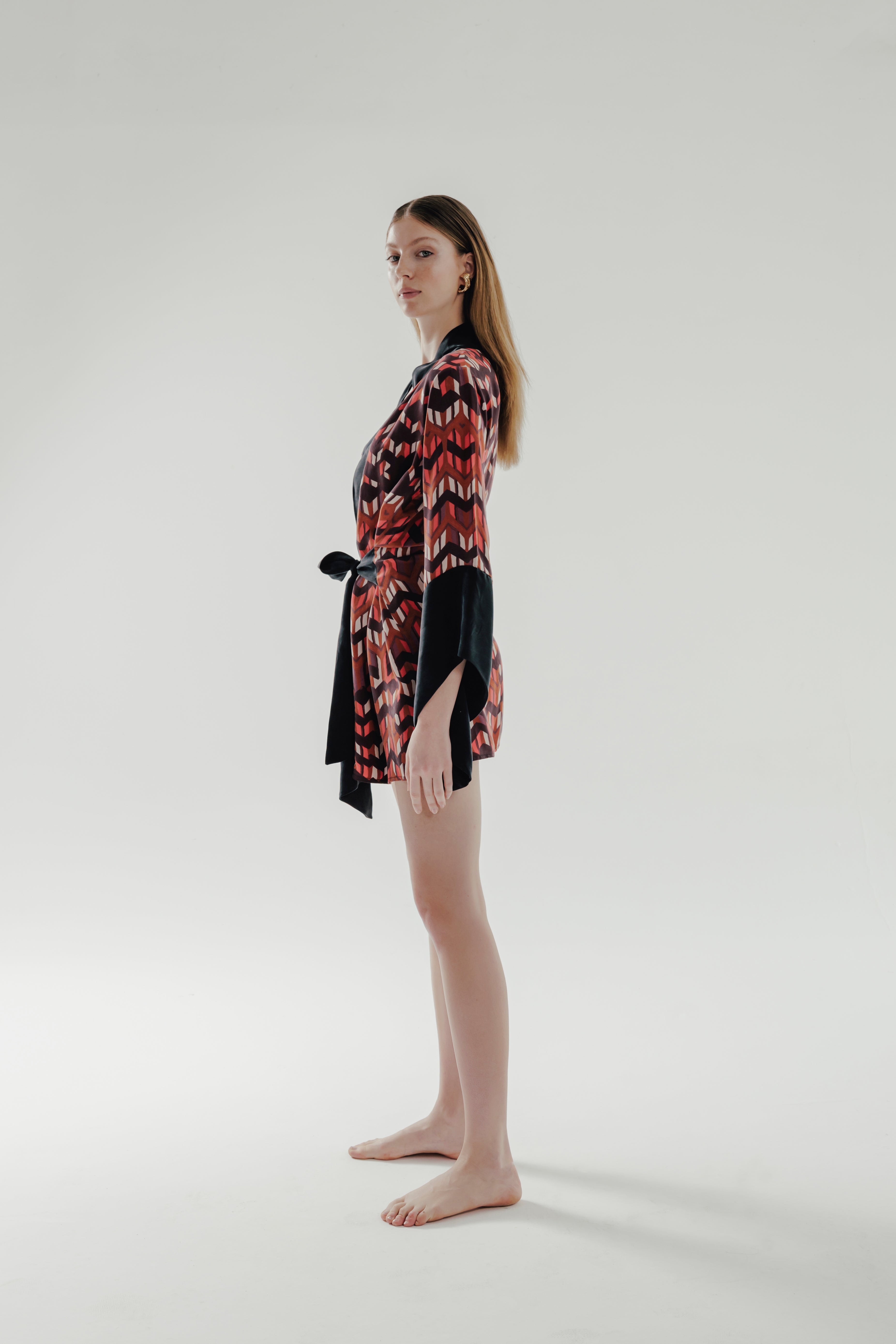 JUDE % 100 Vegan Silk Printed Mini Kimono