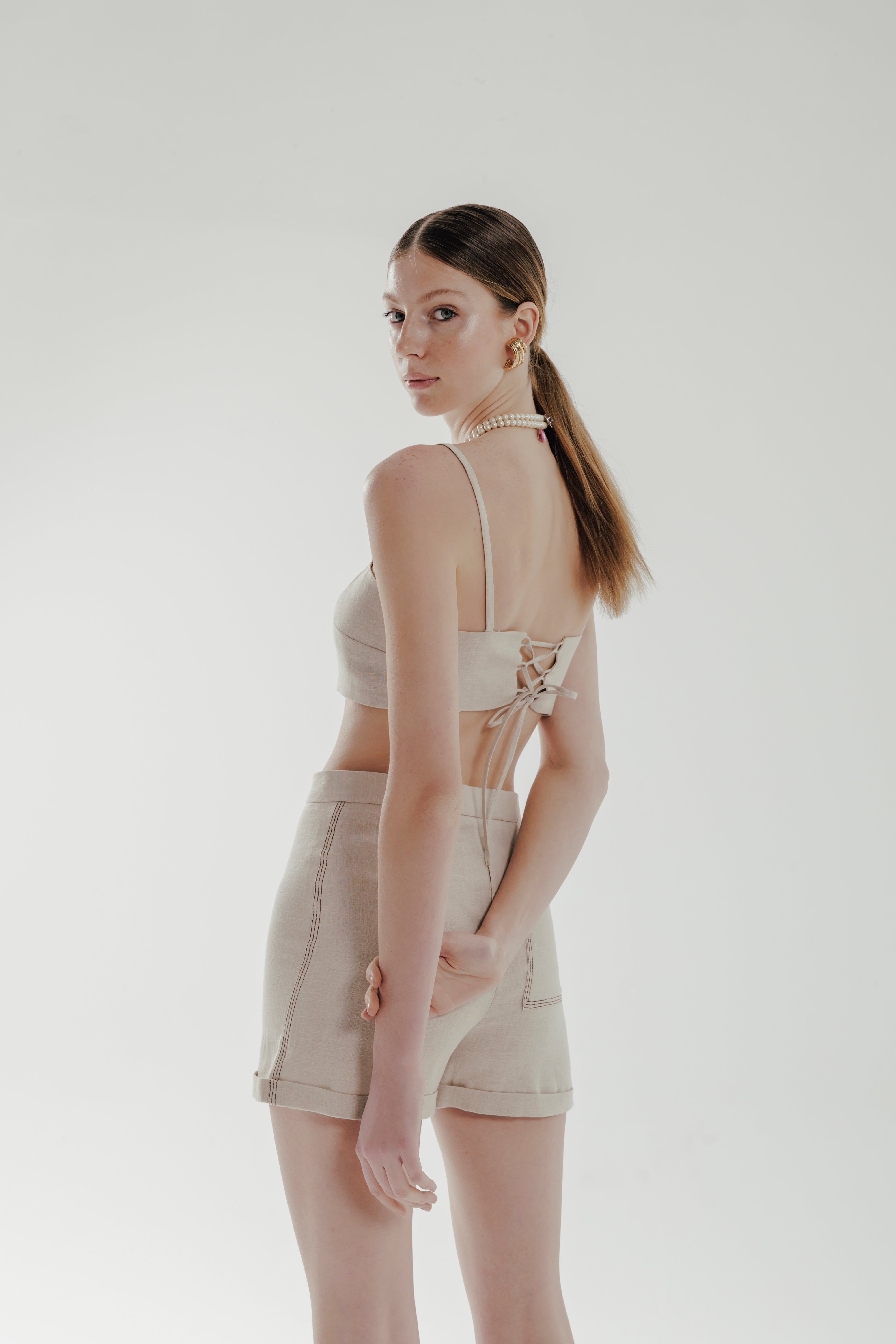 RHEA %100 Linen Short