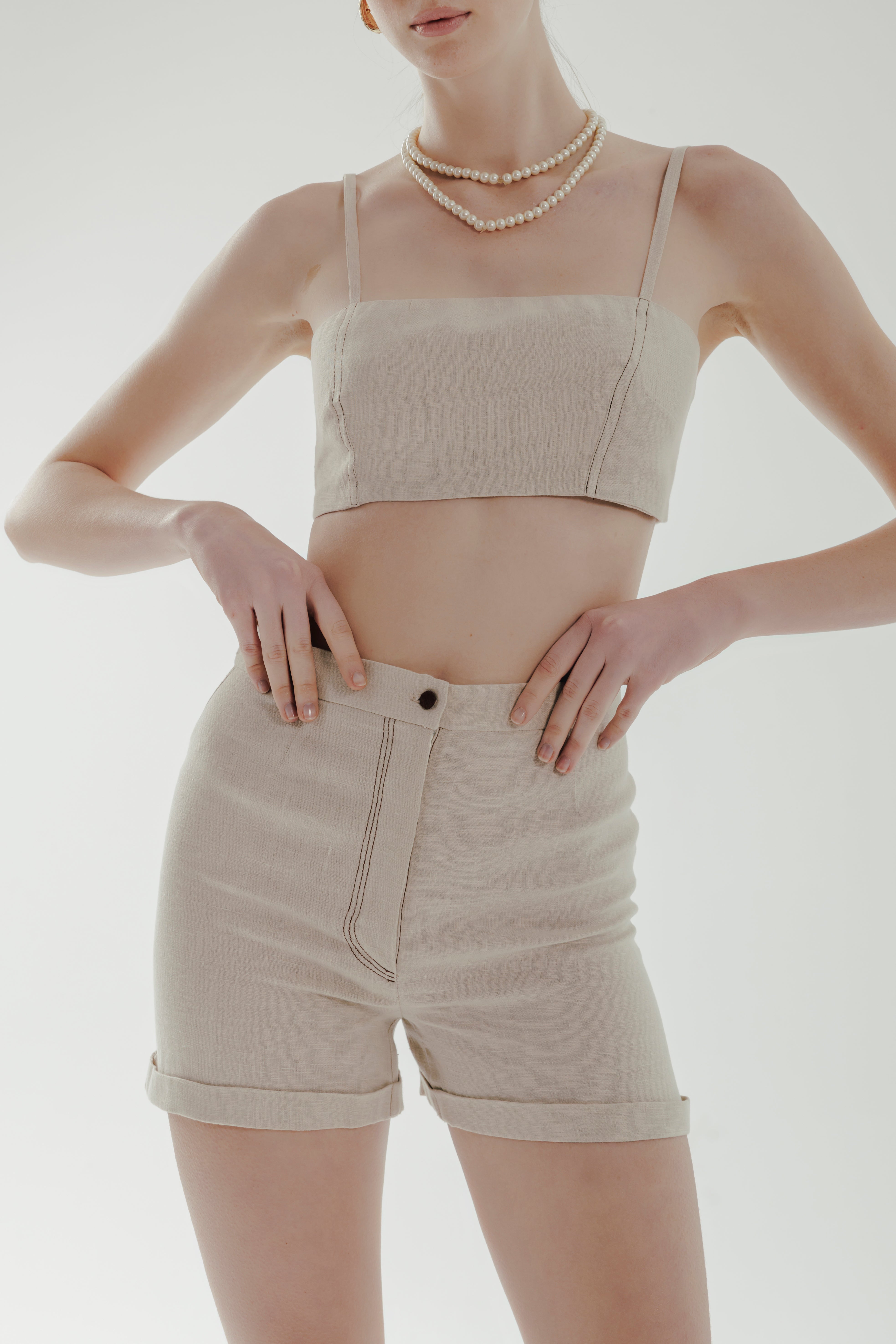 RHEA %100 Linen Short